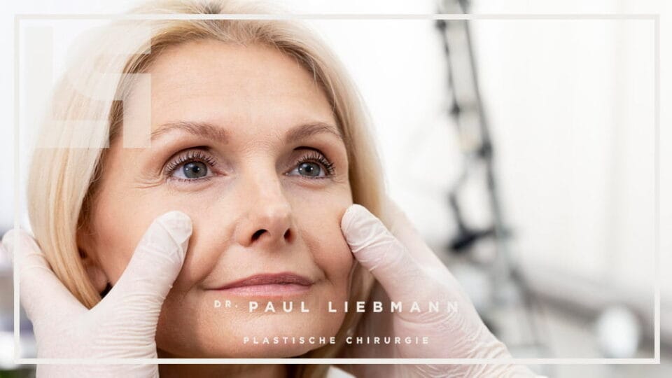 Bild zeigt Cryoskin Facelift Behandlung