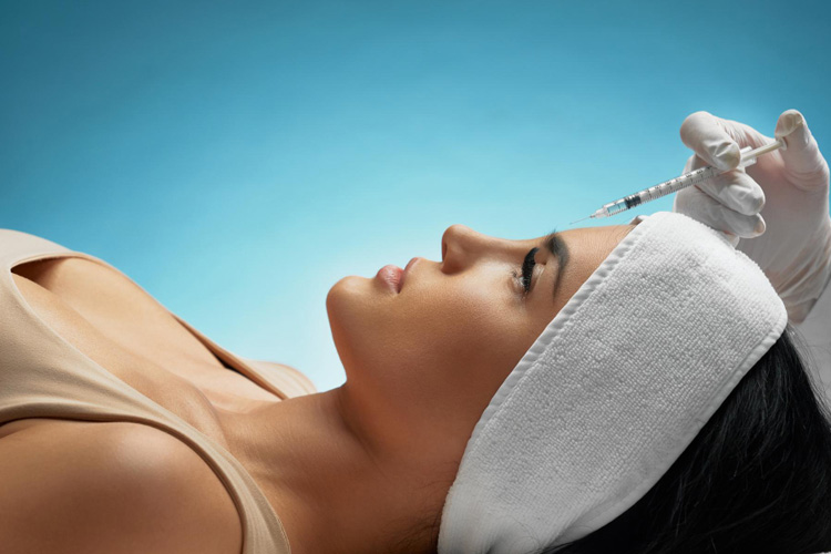 Botox in die Stirn